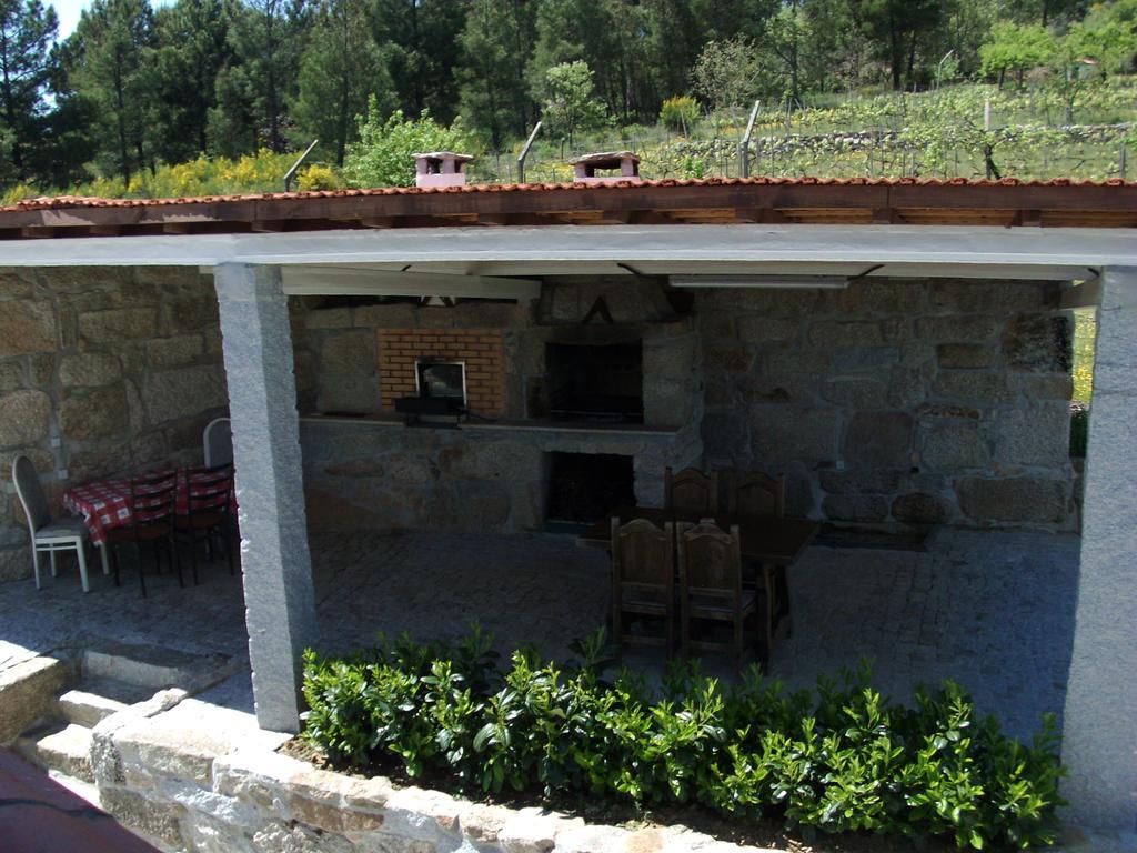 Quinta Do Mineiro-Serra Da Estrela Matanca Ruang foto