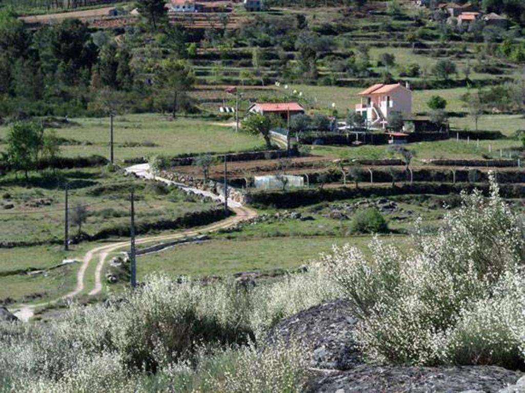 Quinta Do Mineiro-Serra Da Estrela Matanca Ruang foto